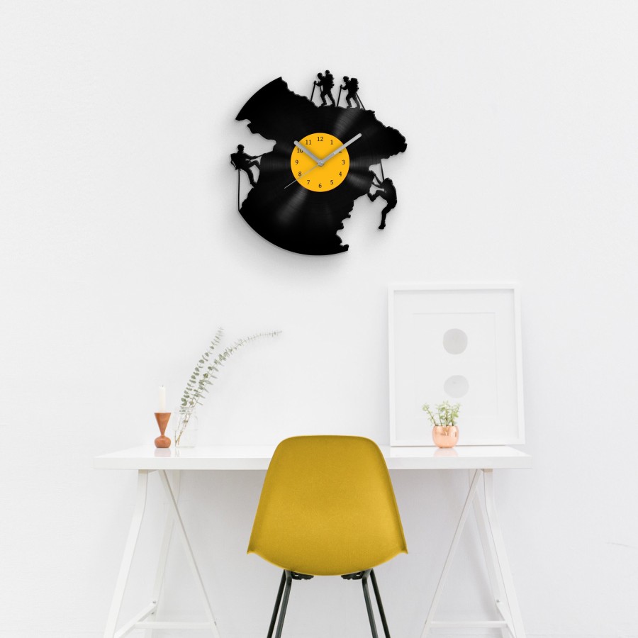 Adventurer, Climbing Man Vinyl Record Wall Clock, Wall Decor, Wall Accessory, Wall Hanging, Gift for Climbers, Climber Vinyl Clock, Wall Art