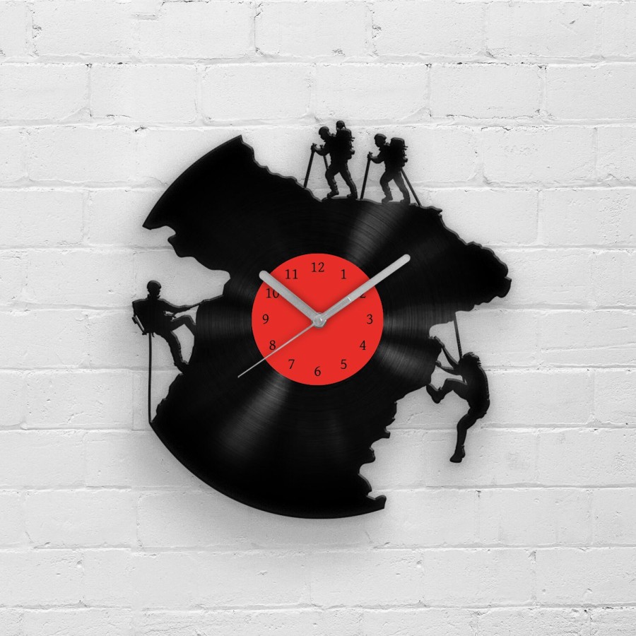 Climbing Gifts for Men, Vinyl Wall Clock, Wall Decor for Travellers, Wall Hanging Adventurer, Gift for Climbers, Climbers Gifts, Men Gifts