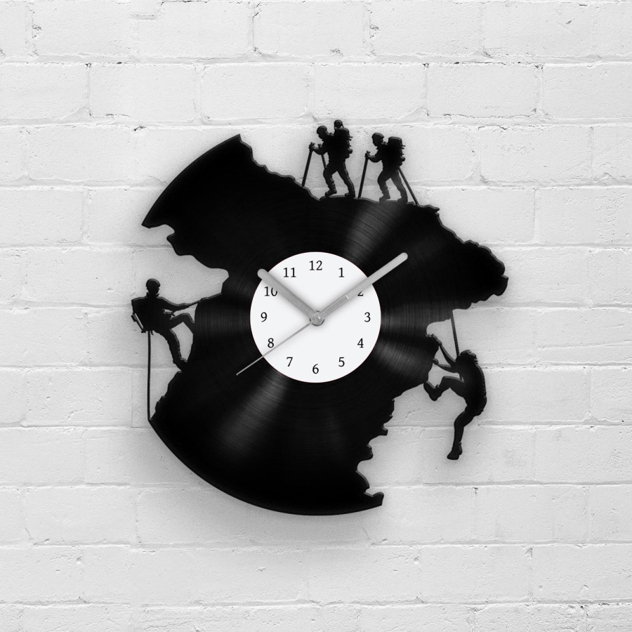 Climbing Gifts for Men, Vinyl Wall Clock, Wall Decor for Travellers, Wall Hanging Adventurer, Gift for Climbers, Climbers Gifts, Men Gifts